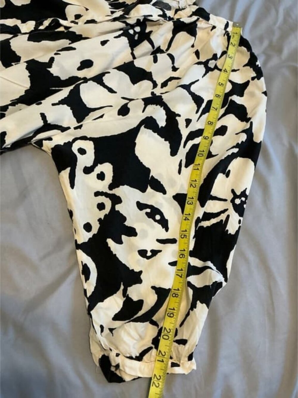 Women Scoop Neck Black